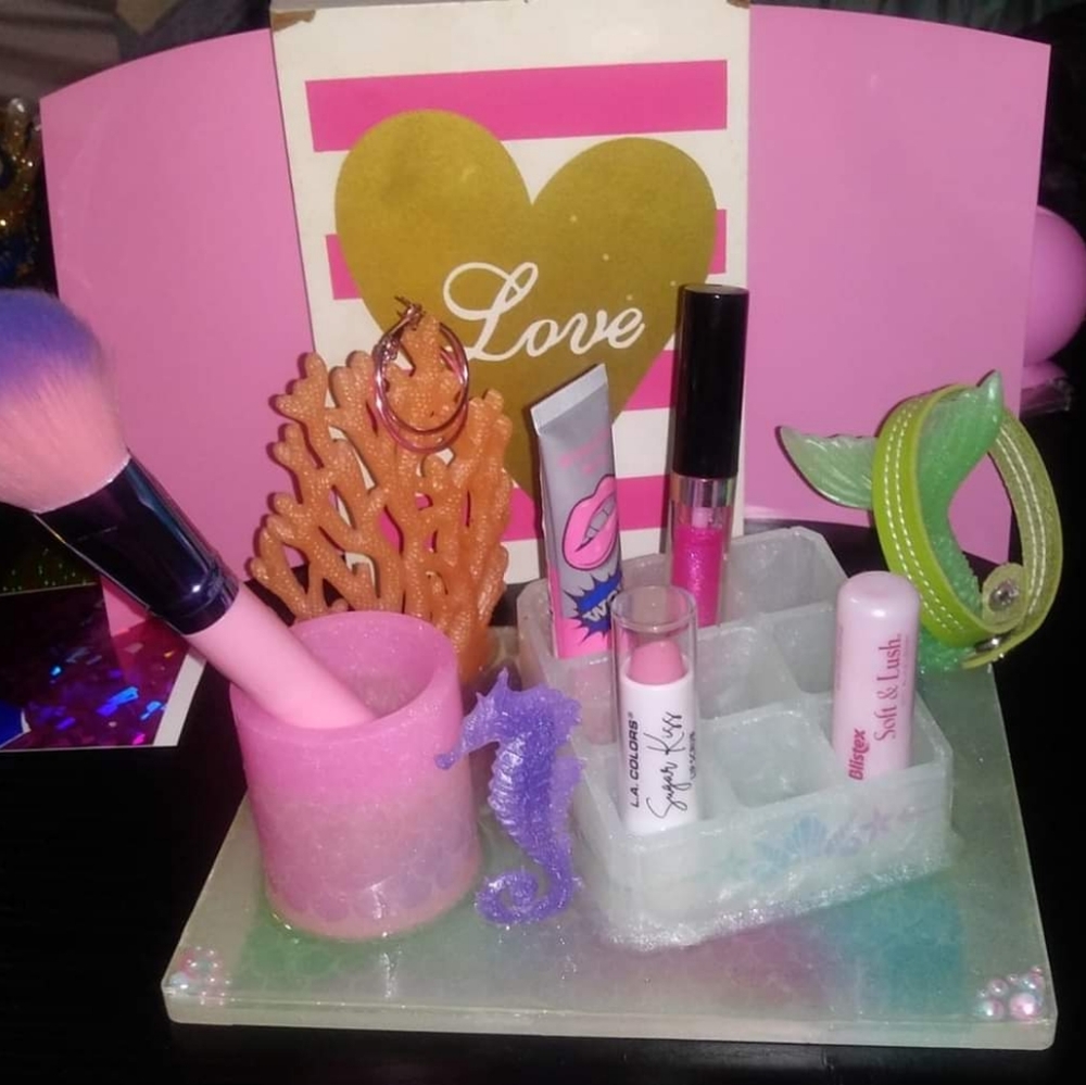 SOLD  Mermaid Jewelry and Makup Organizer